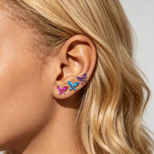 Stud Earrings​